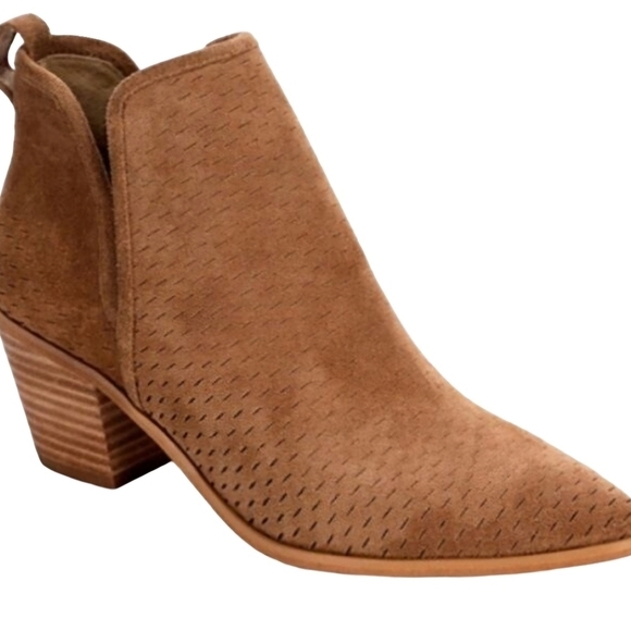 Lucky Brand Loria Perforated Suede Stack Heel Bootie Size 8.5 - Picture 1 of 9